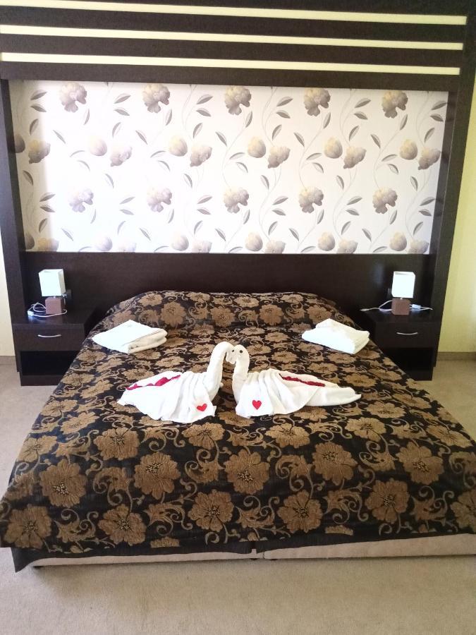 לובץ' Park Hotel Stratesh חדר תמונה